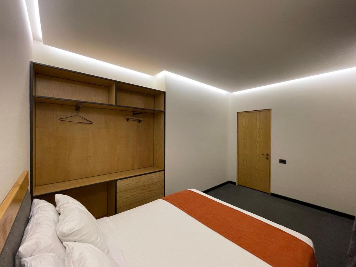 MIST Boutique Hotel Erévan Extérieur photo